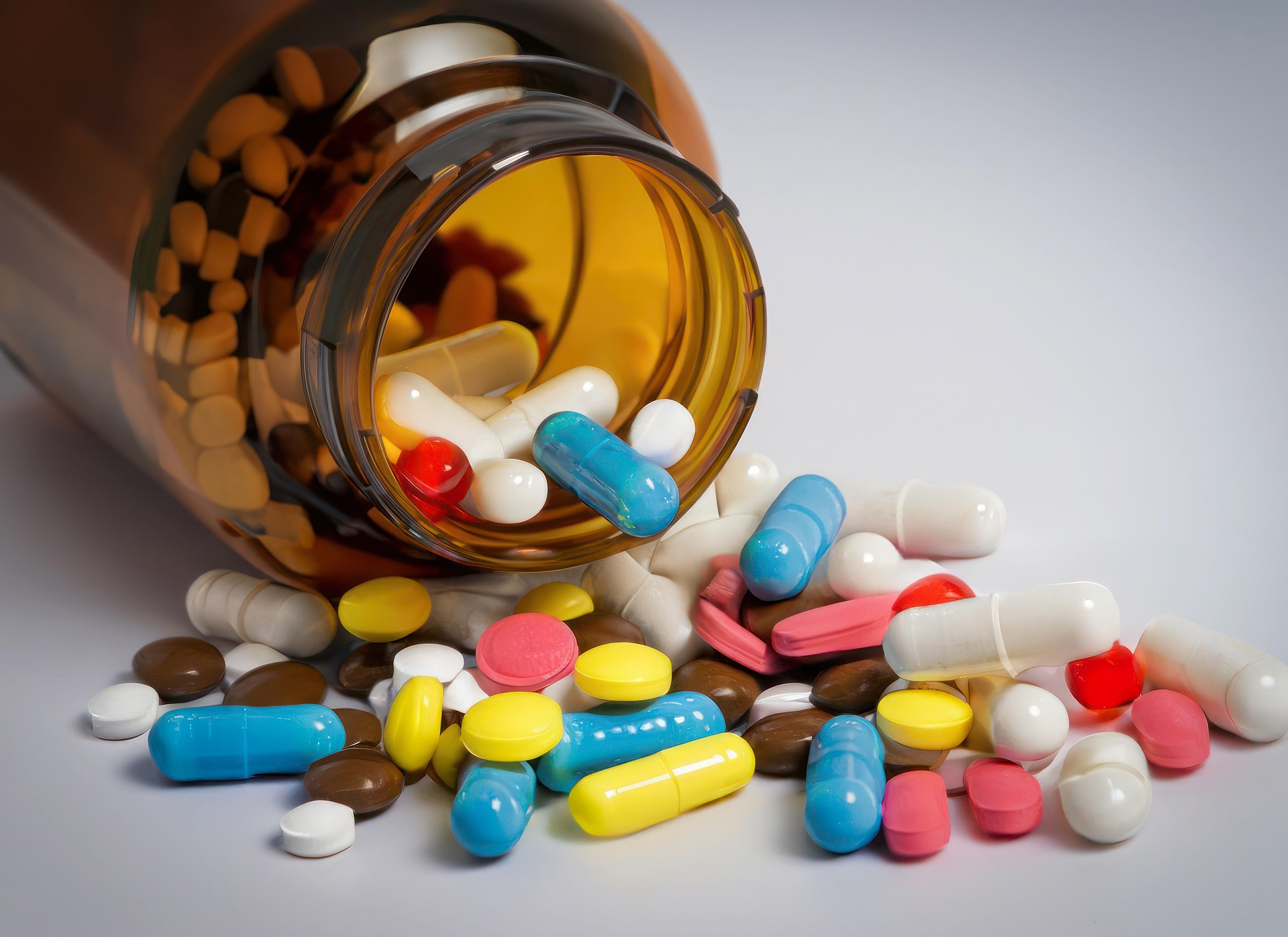 Über welche Medikamente im Job müssen Arbeitnehmer informieren?